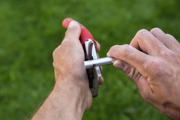 FELCO 905 | Werkzeug zum Schärfen, Schleifen und Einstellen, Klinge schärfen